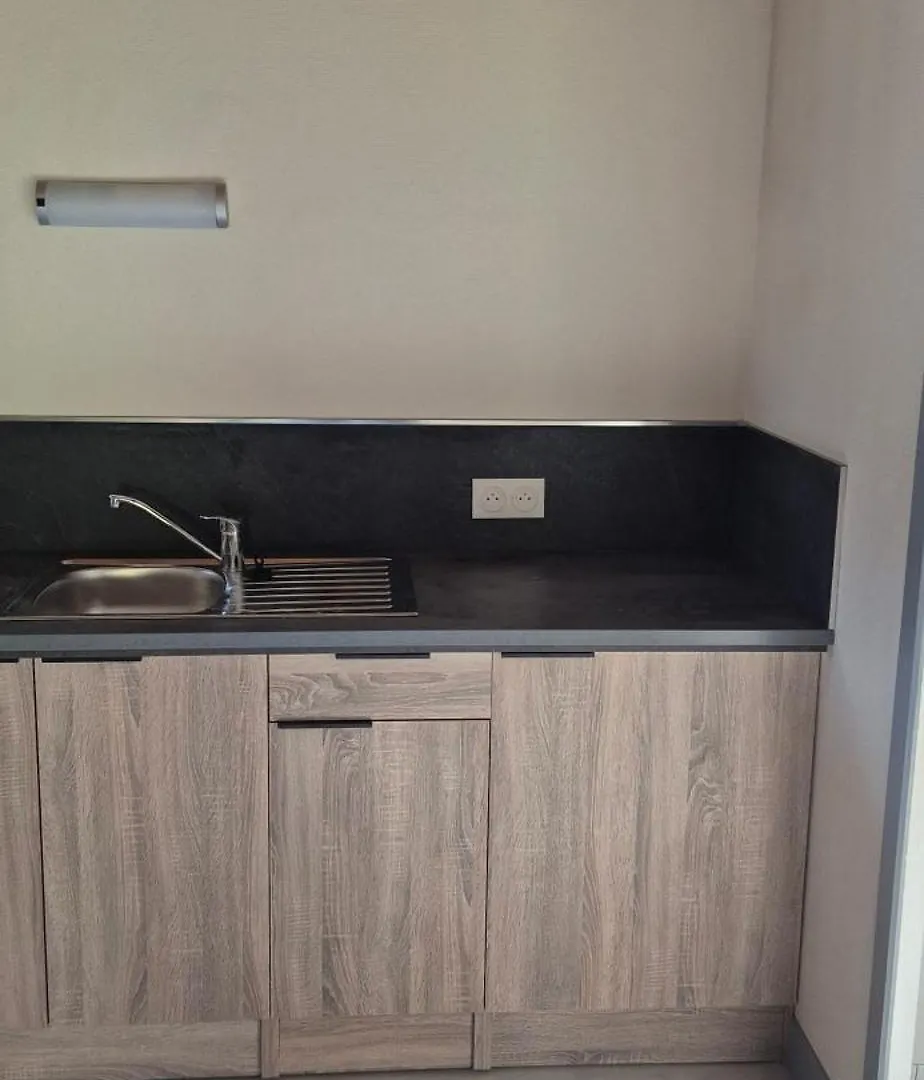 Holiday home Maison D'Hote, Gite, La Maisonnette Vic-sur-Cere