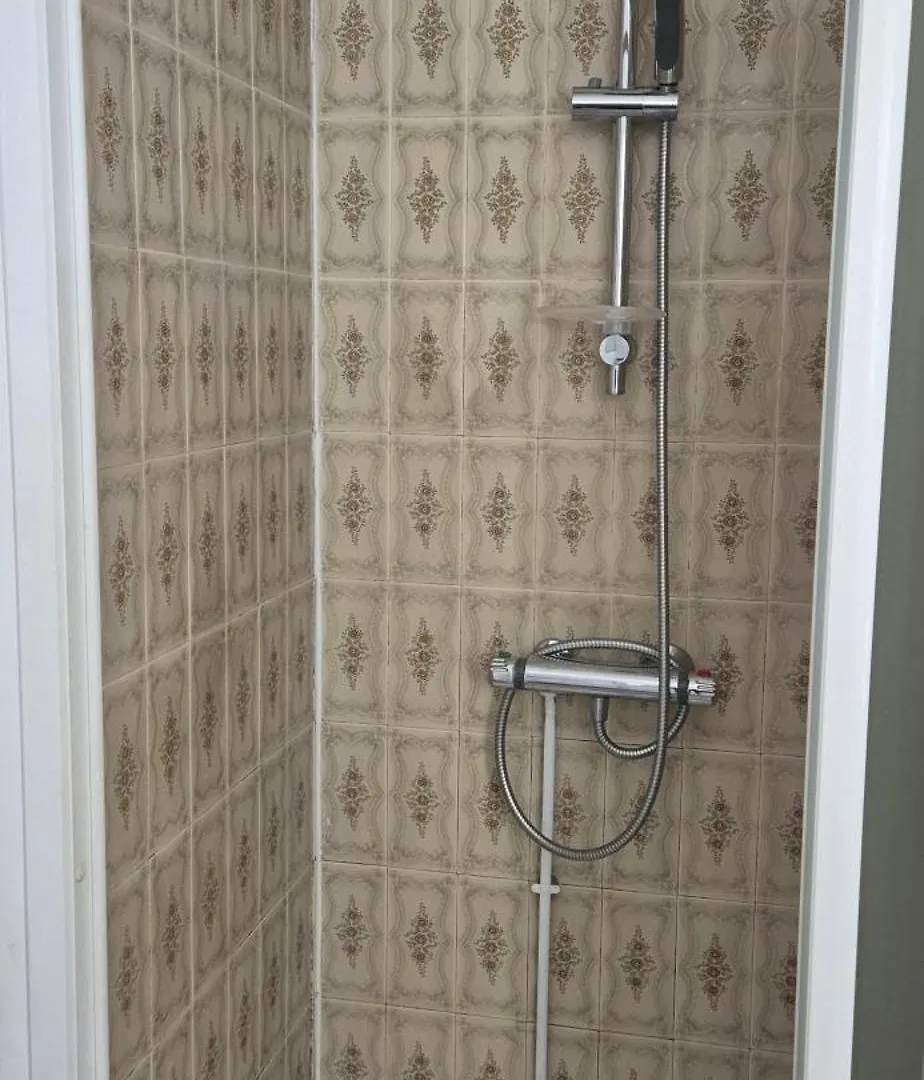 Maison D'Hote, Gite, La Maisonnette Vic-sur-Cere 0*,  France